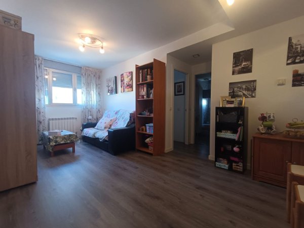 STARenCASA Piso en Fuentebella-San Felix-El Leguario, Parla